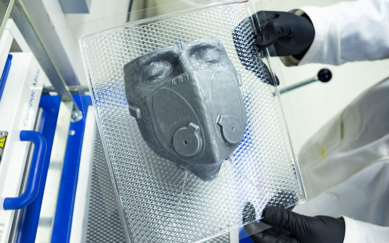 Kevin Aroom shows how he makes the mold for the custom conformal N95 respirator